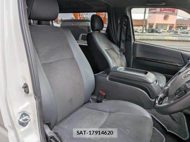 Toyota HIACE VAN 2021-03 8338246-8