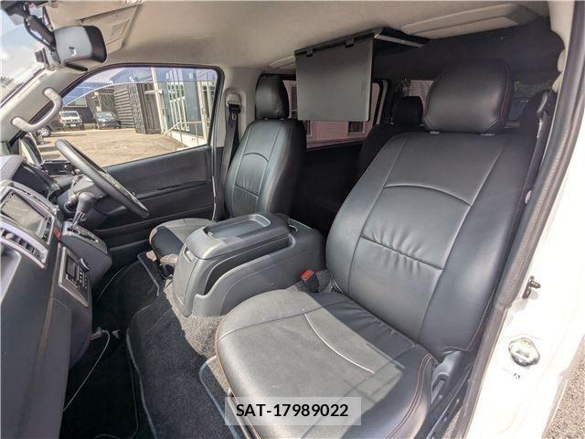 Toyota HIACE VAN 2018-03 8338248-10