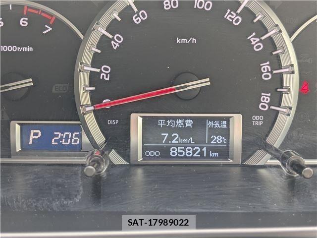 Toyota HIACE VAN 2018-03 8338248-13