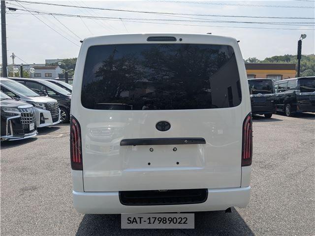 Toyota HIACE VAN 2018-03 8338248-4