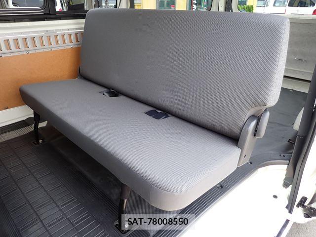 Toyota HIACE VAN 2016-10 8338245-23