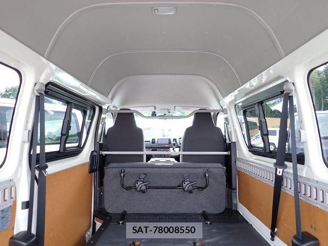 Toyota HIACE VAN 2016-10 8338245-25