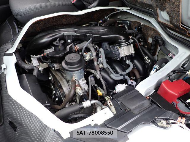 Toyota HIACE VAN 2016-10 8338245-29