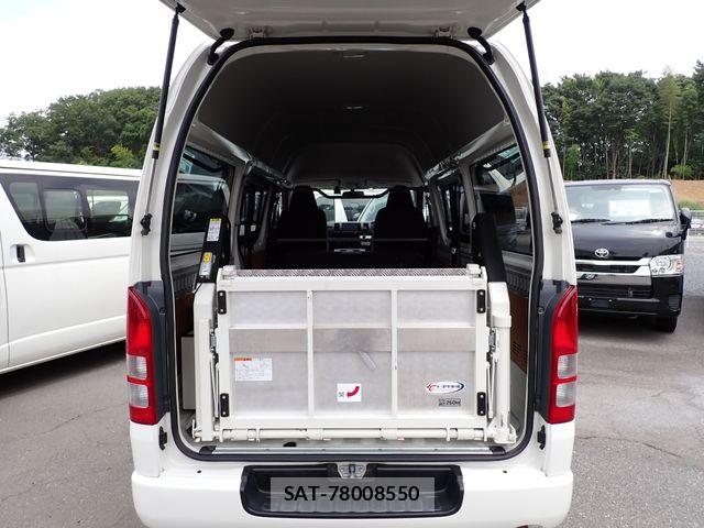 Toyota HIACE VAN 2016-10 8338245-6