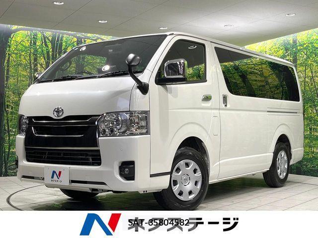 Toyota HIACE VAN 2025-07 8338234-0