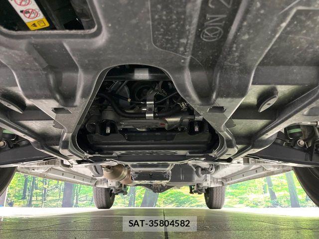 Toyota HIACE VAN 2025-07 8338234-18