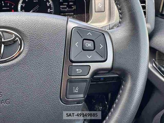 Toyota HIACE VAN 2025-09 8338238-27