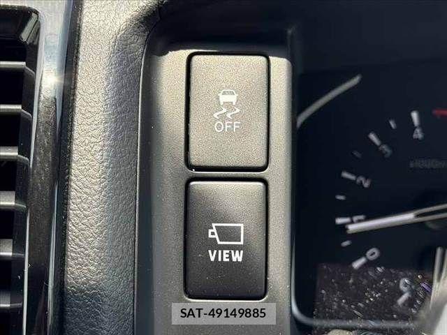 Toyota HIACE VAN 2025-09 8338238-28