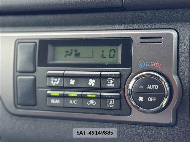 Toyota HIACE VAN 2025-09 8338238-3