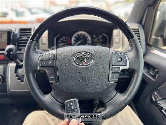 Toyota HIACE VAN 2025-09 8338238-6