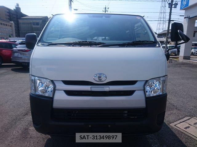 Toyota HIACE VAN 2020-06 8338252-3
