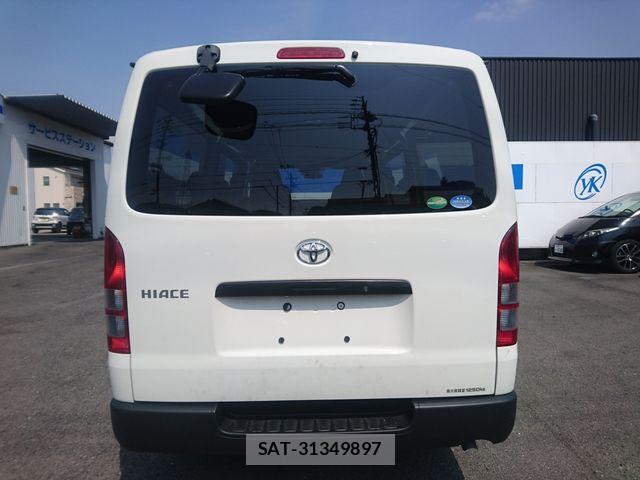 Toyota HIACE VAN 2020-06 8338252-4