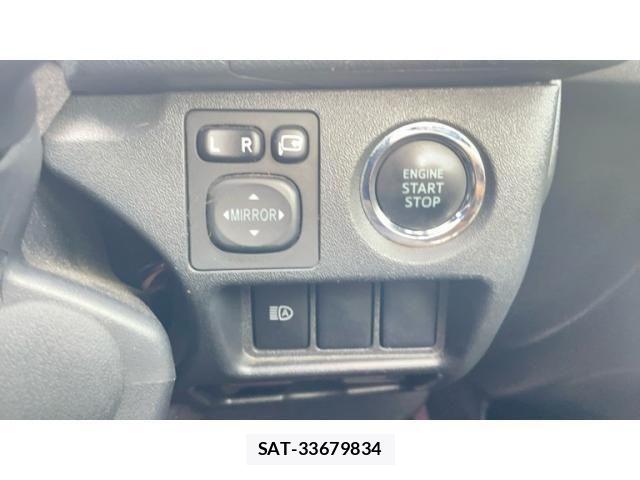 Toyota HIACE VAN 2022-06 8338242-16