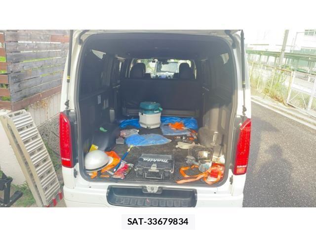 Toyota HIACE VAN 2022-06 8338242-21
