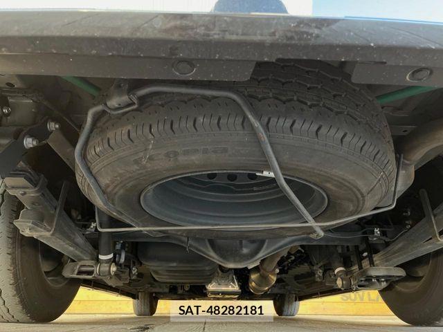Toyota HIACE VAN 2023-02 8338236-18