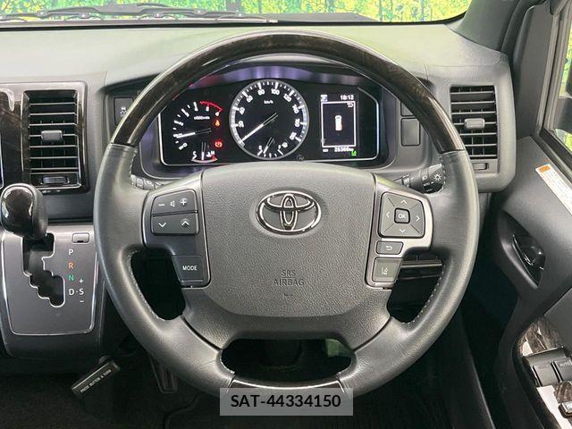 Toyota HIACE VAN 2021-06 8338243-11
