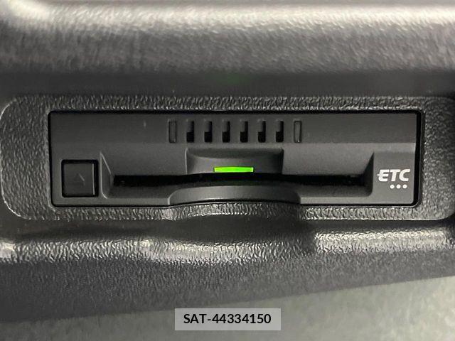 Toyota HIACE VAN 2021-06 8338243-7
