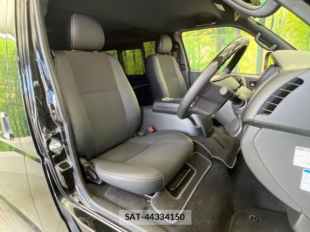 Toyota HIACE VAN 2021-06 8338243-8