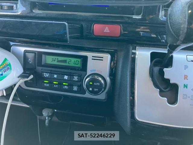 Toyota HIACE VAN 2017-12 8338250-21