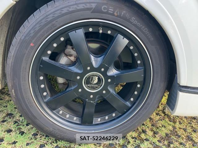 Toyota HIACE VAN 2017-12 8338250-6