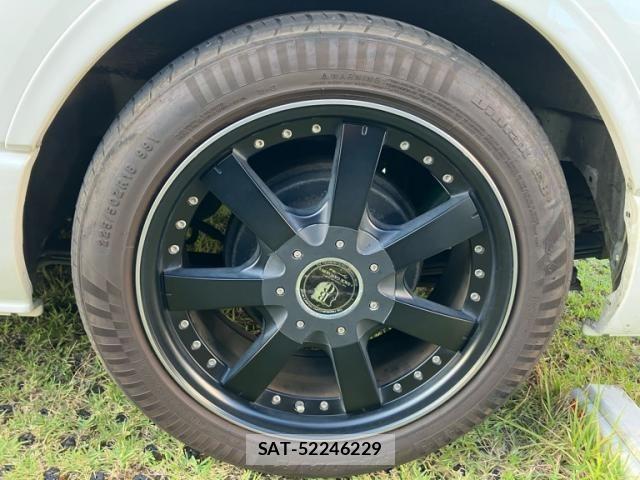 Toyota HIACE VAN 2017-12 8338250-8