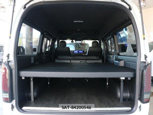 Toyota HIACE VAN 2021-01 8355796-13