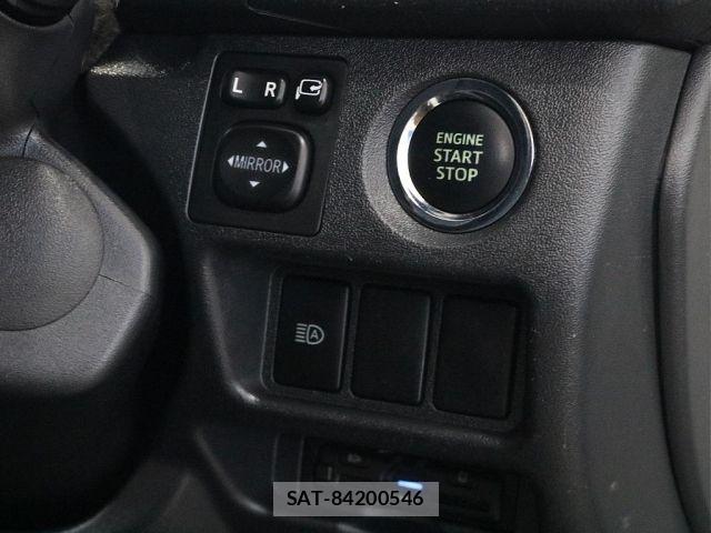 Toyota HIACE VAN 2021-01 8355796-8
