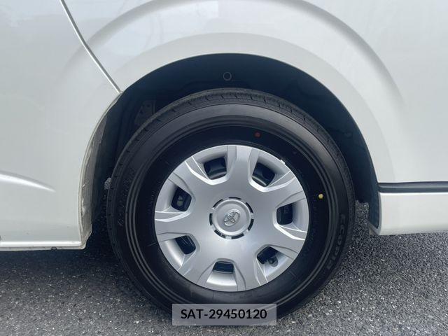 Toyota HIACE VAN 2022-08 8355800-9