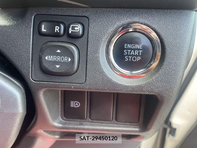 Toyota HIACE VAN 2022-08 8355800-20