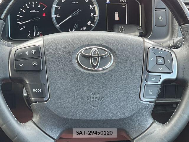 Toyota HIACE VAN 2022-08 8355800-21