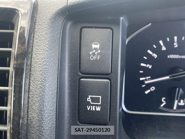 Toyota HIACE VAN 2022-08 8355800-25