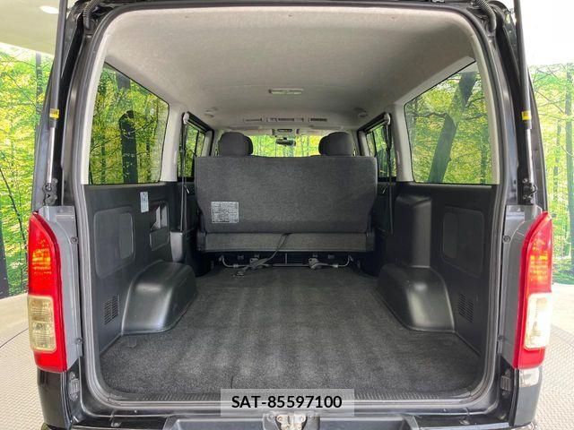 Toyota HIACE VAN 2012-05 8355803-9