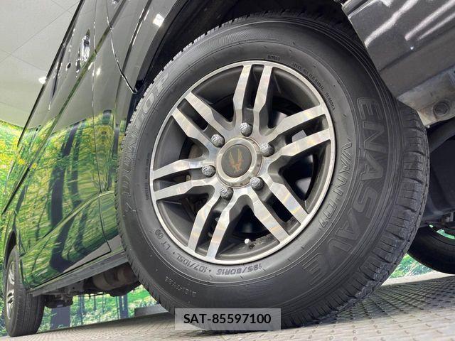 Toyota HIACE VAN 2012-05 8355803-12