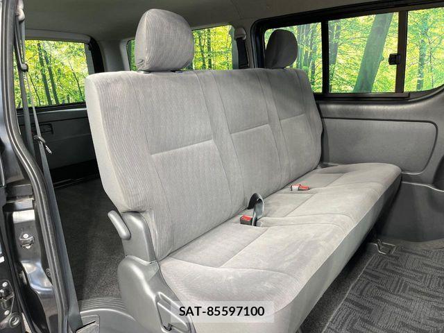 Toyota HIACE VAN 2012-05 8355803-8