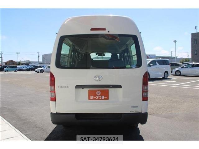 Toyota HIACE VAN 2019-01 8355799-9