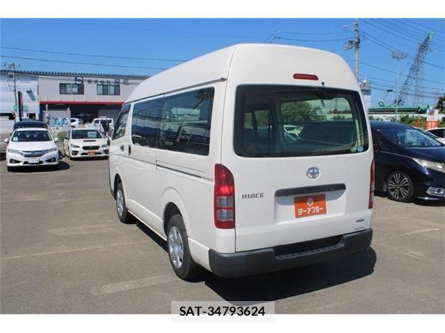 Toyota HIACE VAN 2019-01 8355799-10