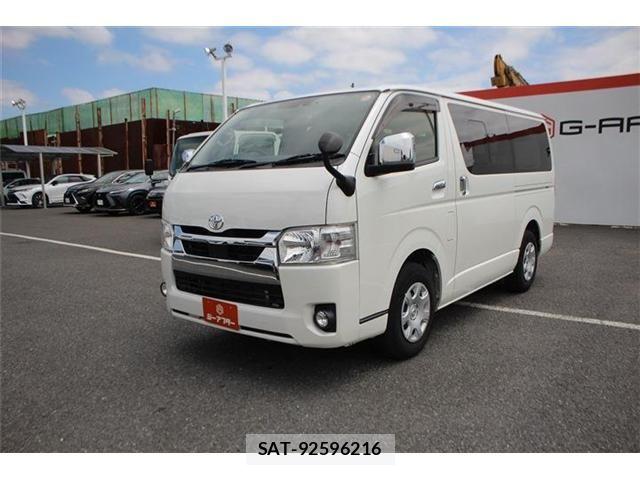 Toyota HIACE VAN 2020-07 8355798-11
