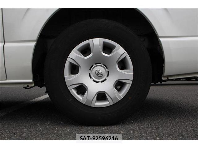 Toyota HIACE VAN 2020-07 8355798-19