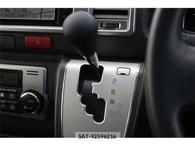 Toyota HIACE VAN 2020-07 8355798-8