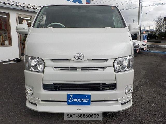 Toyota HIACE VAN 2017-03 8355802-3