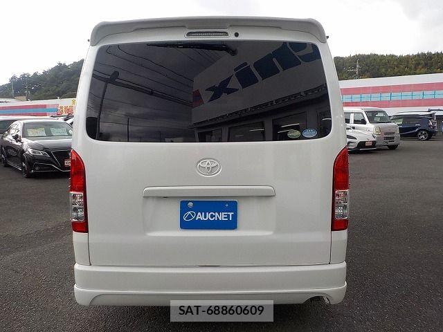 Toyota HIACE VAN 2017-03 8355802-6