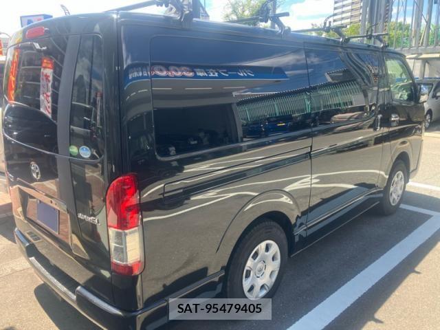 Toyota HIACE VAN 2019-08 8355801-3