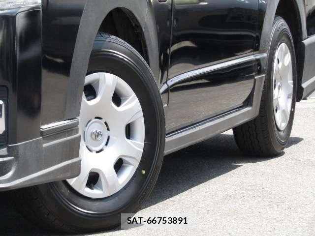 Toyota HIACE VAN 2021-04 8369464-22
