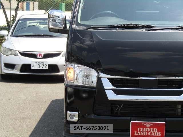Toyota HIACE VAN 2021-04 8369464-26