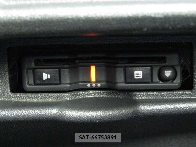 Toyota HIACE VAN 2021-04 8369464-6