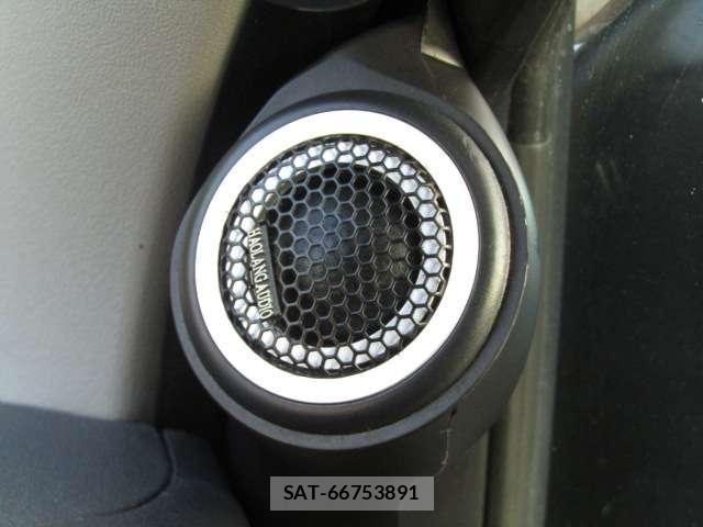 Toyota HIACE VAN 2021-04 8369464-7