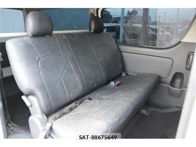 Toyota HIACE VAN 2017-01 8369465-15