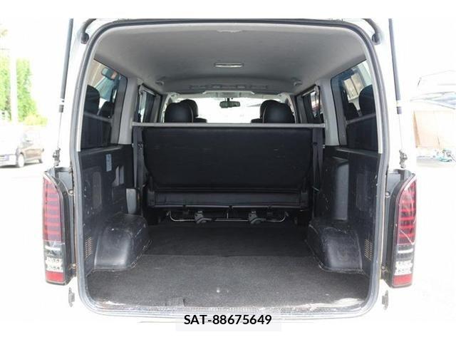 Toyota HIACE VAN 2017-01 8369465-18