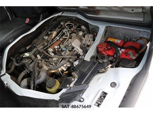 Toyota HIACE VAN 2017-01 8369465-19