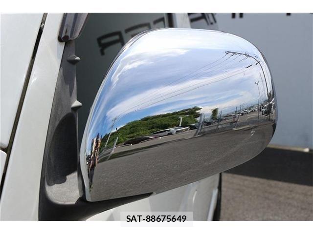 Toyota HIACE VAN 2017-01 8369465-28